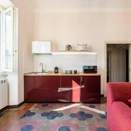 Apartment Charming At Spanish Steps, No Elevator