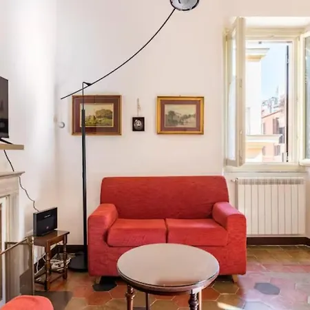 Charming At Spanish Steps, No Elevator *