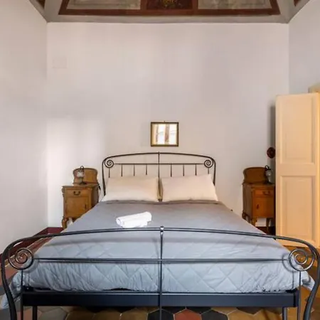 Apartment Charming At Spanish Steps, No Elevator *