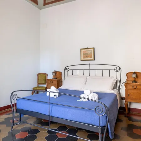 شقة Charming At Spanish Steps, No Elevator *