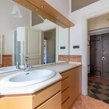 Appartement Charming At Spanish Steps, No Elevator Rome