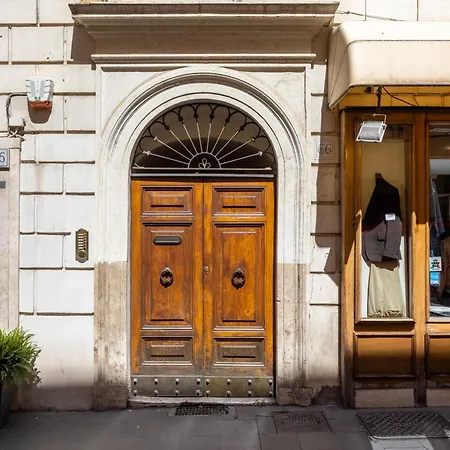 Charming At Spanish Steps, No Elevator *