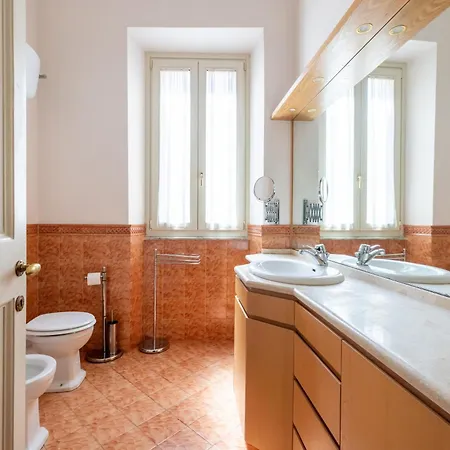 Charming At Spanish Steps, No Elevator Rom