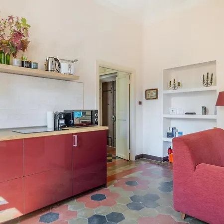 Charming At Spanish Steps, No Elevator Rom